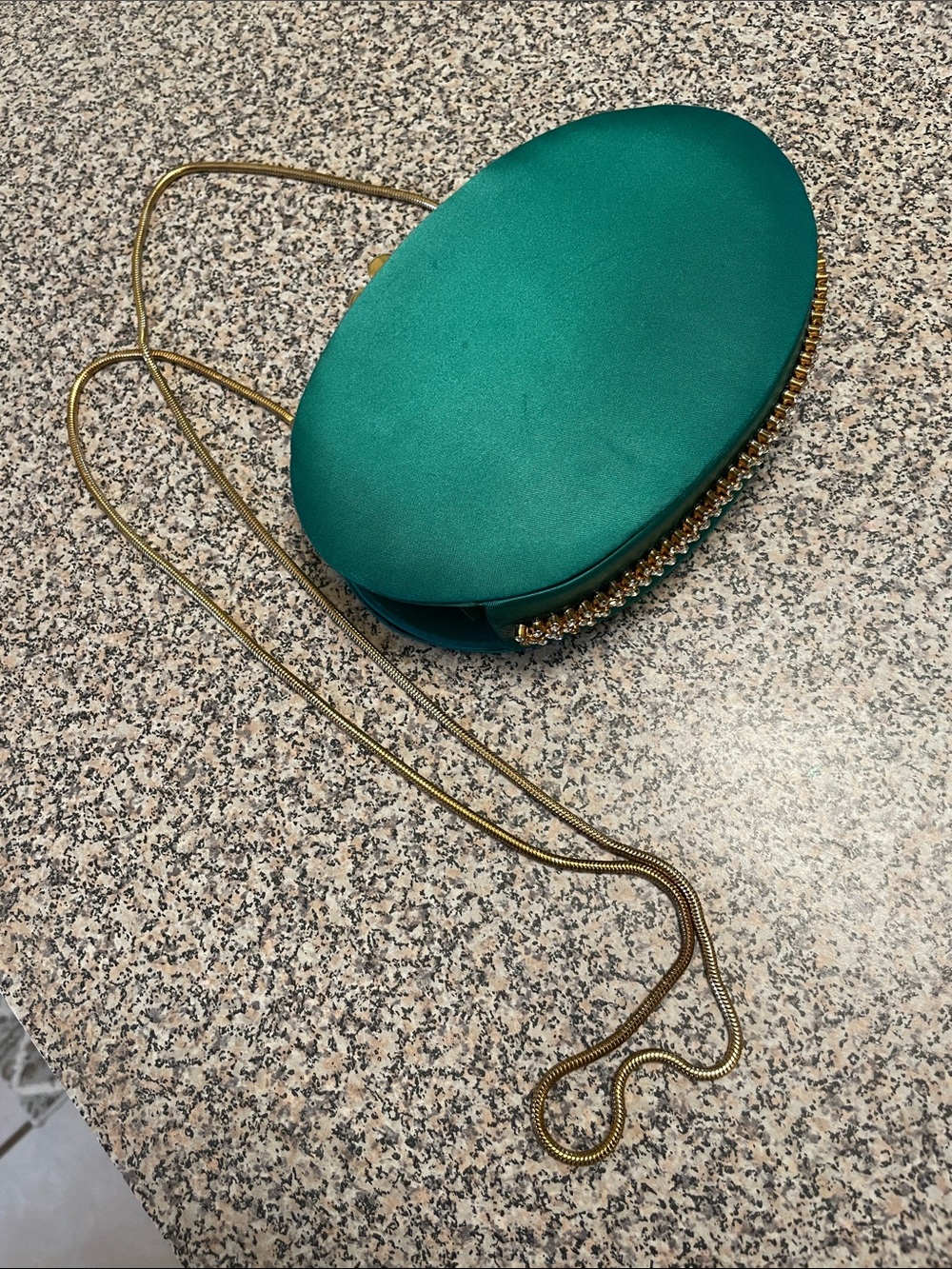VTG Emerald Green Satin Kiss-Lock Evening Bag Rhinestone Trim Gold Snake Chain